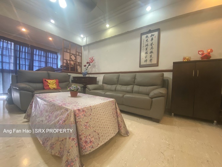 Bukit Batok Street 25 thumbnail photo
